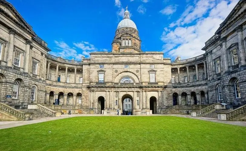 英国爱丁堡大学博士后职位招聘