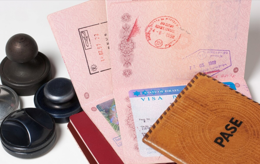 访问学者申请美国J1签证加急最快多久办好？