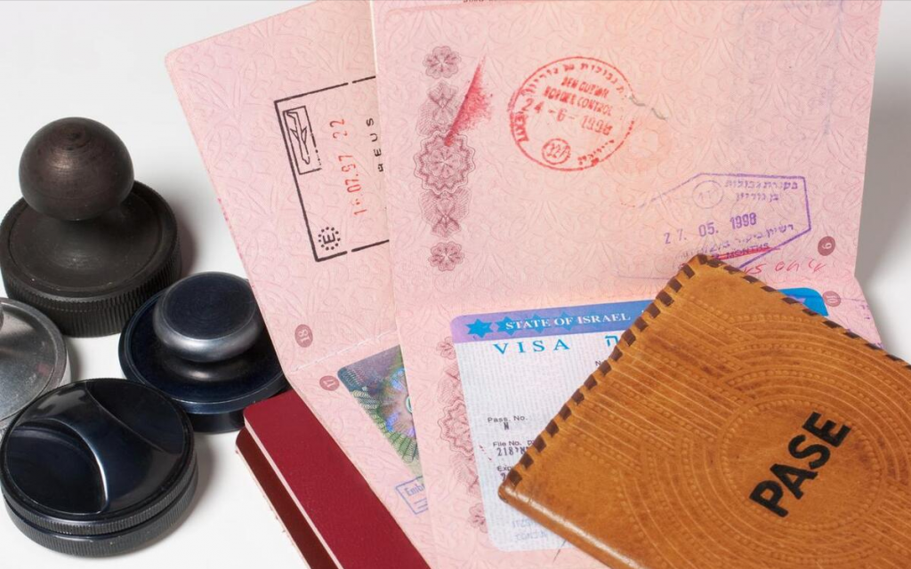公派访问学者申请美国签证可以带家属吗？
