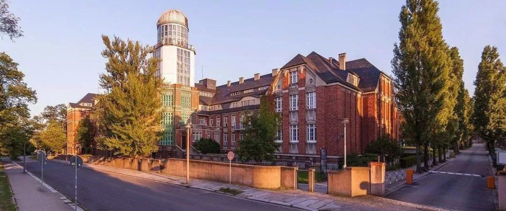 德国斯图加特大学博士后职位招聘