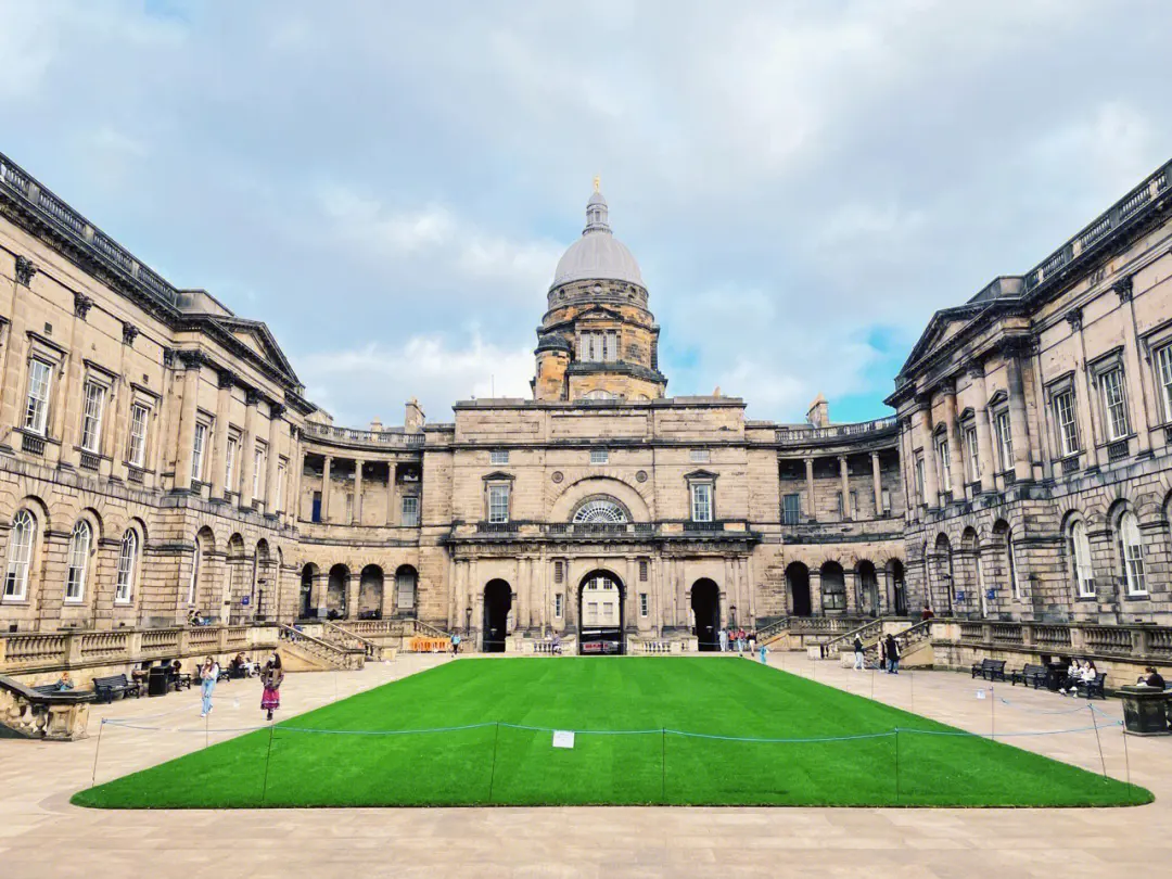 英国爱丁堡大学正在招收访问学者、博士后