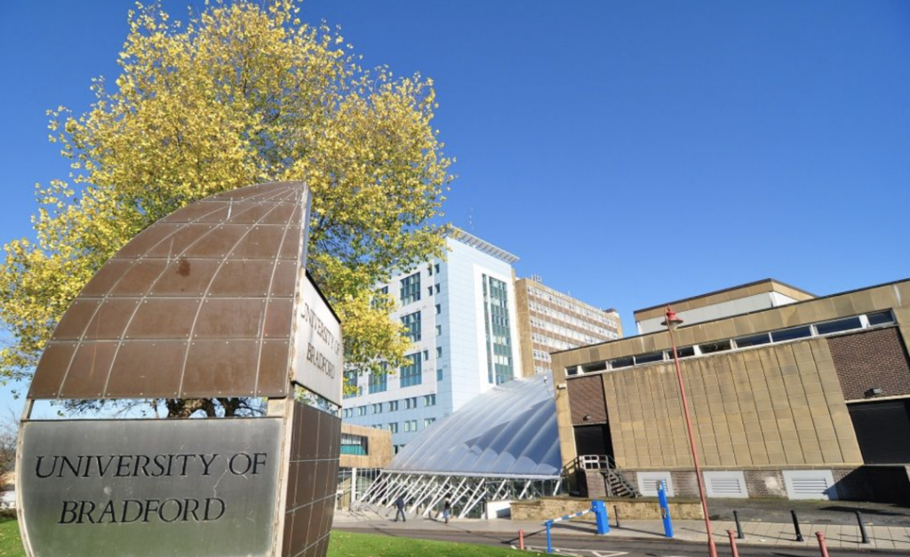 恭喜！H医生喜提英国布拉德福大学访问学者邀请函